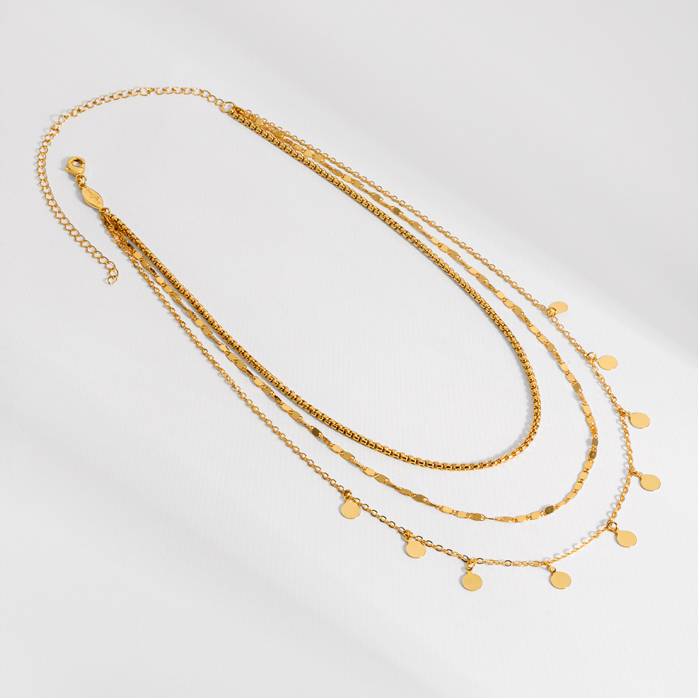 COLAR TRIPLO CORRENTES DOURADO