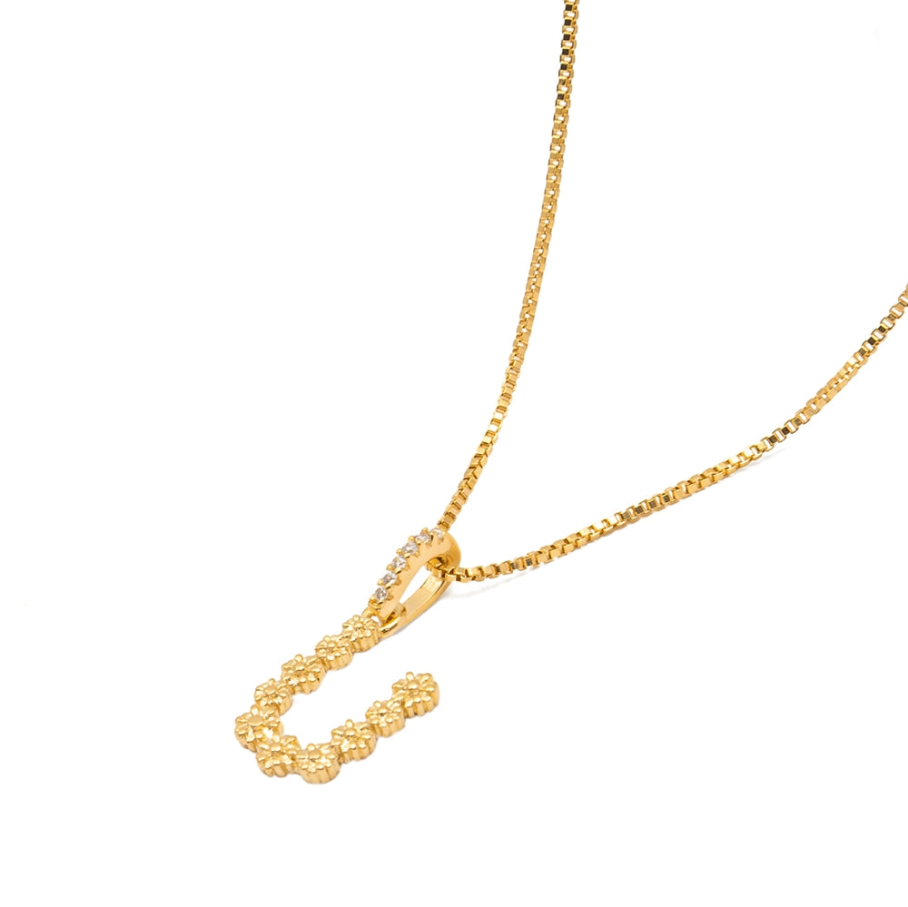 COLAR FLORES LETRA DOURADO LETRA U