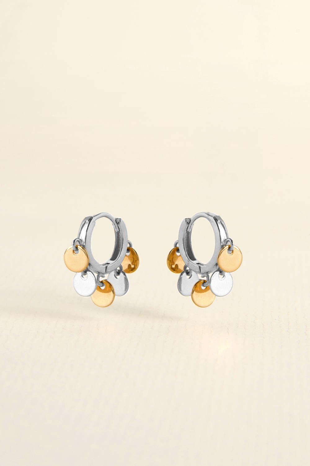 BRINCO MINI ARGOLA TACHINHAS GOTAS MIX DE BANHOS