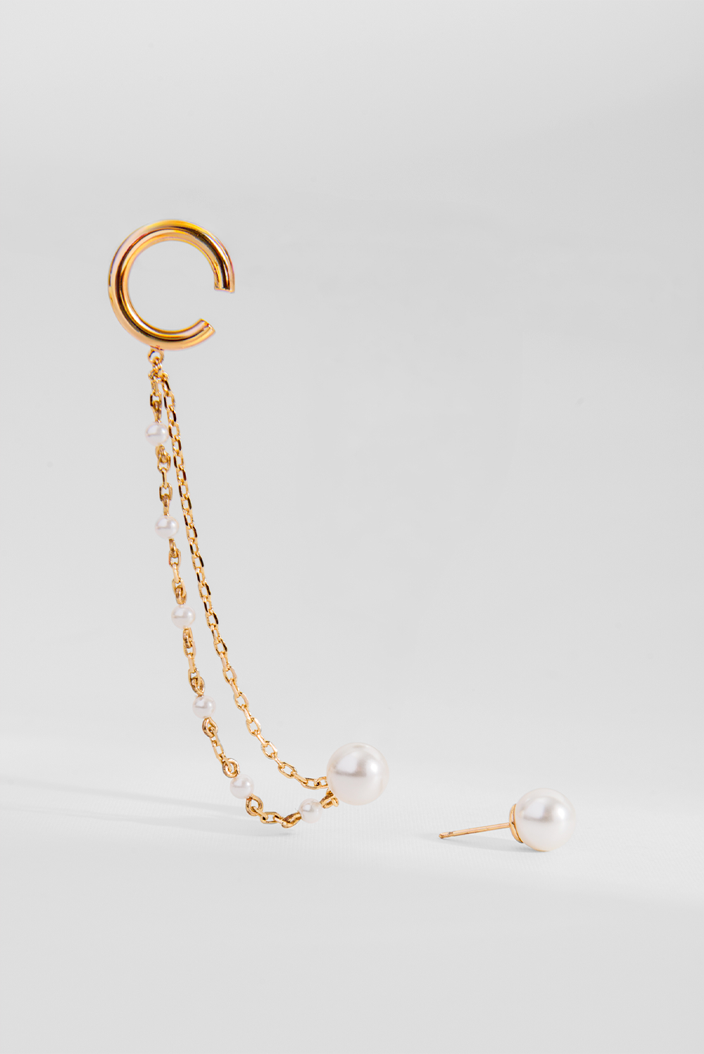 BRINCO PIERCING BLUSH PÉROLAS DOURADO