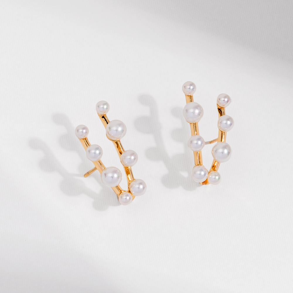 BRINCO HALO PÉROLAS DUPLO DOURADO