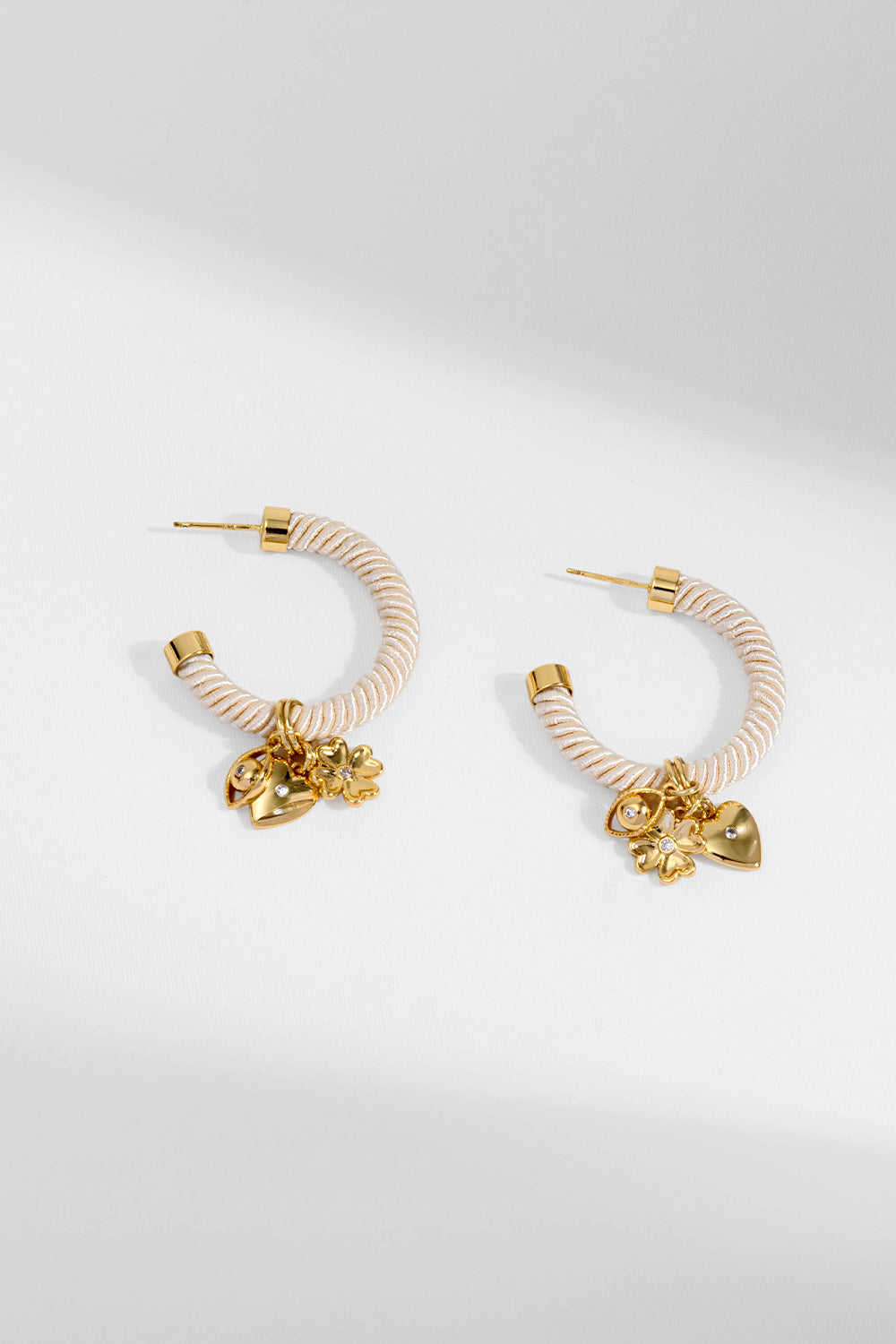 BRINCO WISHES OFF WHITE DOURADO