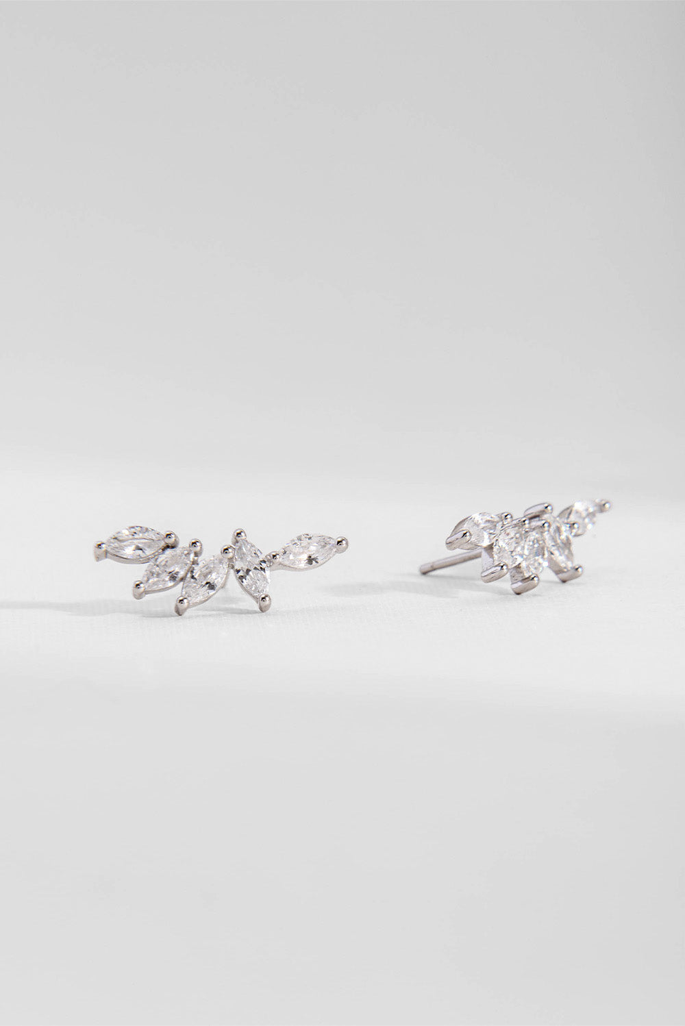 BRINCO EARCUFF ZIRCÔNIA NAVETE PRATA 925 PRATEADO