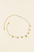 COLAR ENCANTOS DE PÉROLAS NATURAIS COM ZIRCÔNIA E TACHINHAS DOURADO