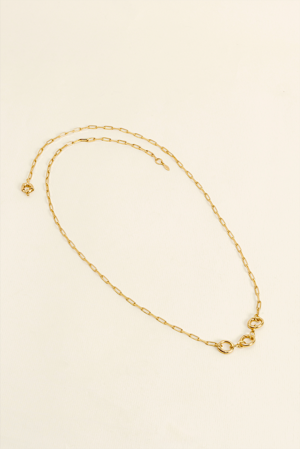 COLAR LONGO CHARM BAR DOURADO
