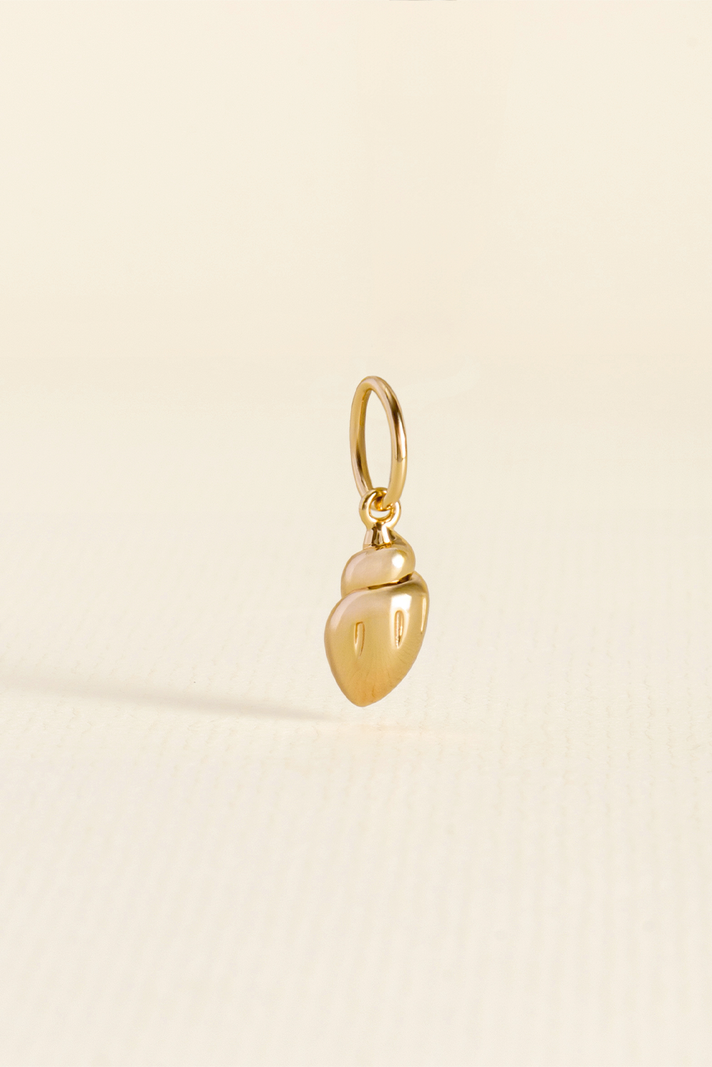PINGENTE CHARM BAR CONCHA  ESPIRAL DOURADO