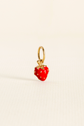 PINGENTE CHARM BAR MORANGO DOURADO
